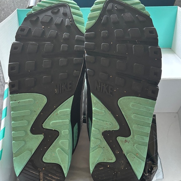 Nike Air Max 90 Sneakers in White Particle Grey & Hyper Turquoise GUC - Picture 5 of 9